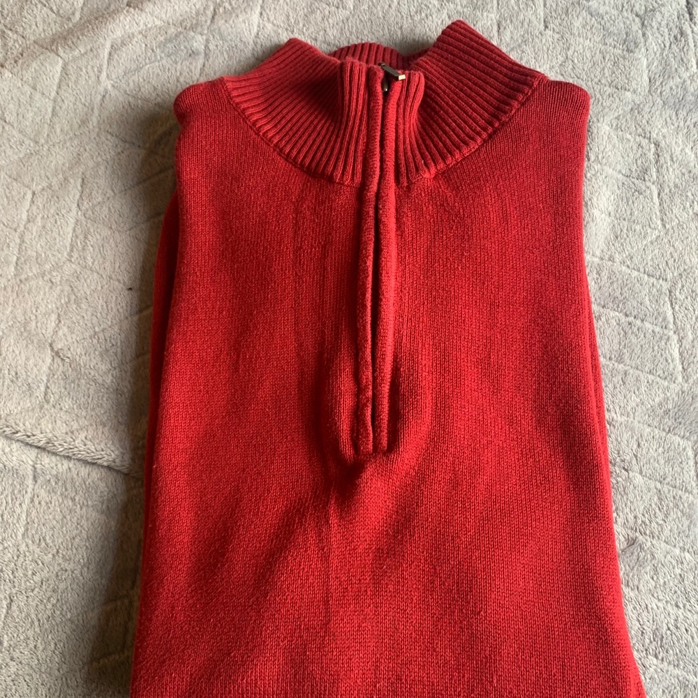 SUN RIVER SWEATER